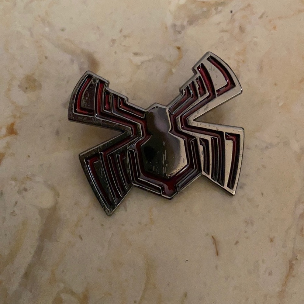 Avengers Campus Spider-Bot Pin